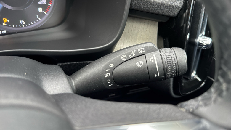 Volvo Xc40 1.5 T3 [163] Inscription 5dr Petrol Estate